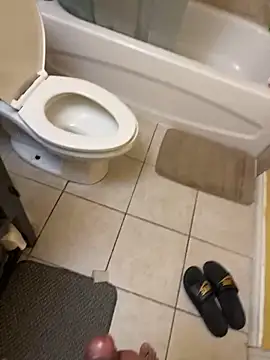 Snapshot of VFuck4U_xxx chatting on December 2024 12:02:01 PM VFuck4U xxx online show from December 2024 12:02:01 PM