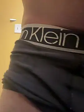 Snapshot of VFuck4U_xxx chatting on February 2025 05:46:02 PM VFuck4U xxx online show from February 2025 05:46:02 PM