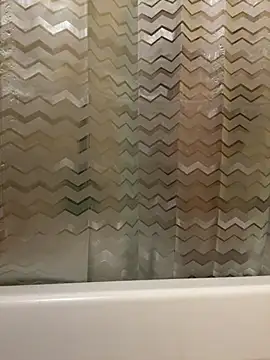 Snapshot of VFuck4U_xxx chatting on February 2025 12:48:01 PM VFuck4U xxx online show from February 2025 12:48:01 PM