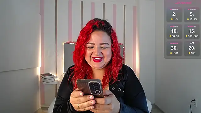 Snapshot of Mariana_Rojas chatting on September 2025 05:11:02 AM Mariana Rojas online show from September 2025 05:11:02 AM