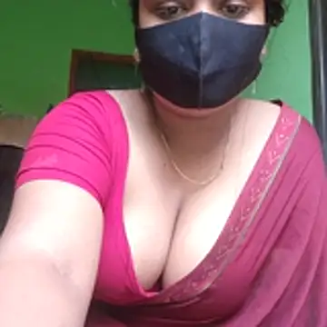 Snapshot of Kotha_-Moni chatting on November 2025 01:04:02 AM Kotha -Moni online show from November 2025 01:04:02 AM