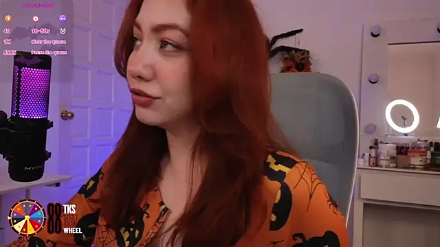 LilyVelvett online show from October 2025 04:08:02 AM