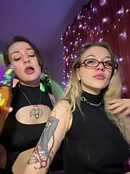 Dooubletroublee online show from January 2025 02:03:01 AM