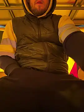 Snapshot of cussy007 chatting on February 2025 10:38:02 AM cussy007 online show from February 2025 10:38:02 AM