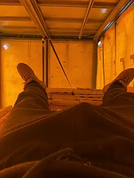 Snapshot of cussy007 chatting on February 2025 01:47:02 PM cussy007 online show from February 2025 01:47:02 PM