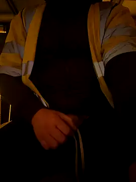 Snapshot of cussy007 chatting on December 2025 02:12:02 PM cussy007 online show from December 2025 02:12:02 PM