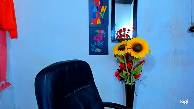 Snapshot of juanblakbigcock chatting on February 2026 03:33:01 AM juanblakbigcock online show from February 2026 03:33:01 AM