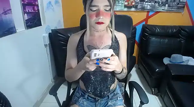 Heidy Sumers online show from February 2025 05:35:01 PM