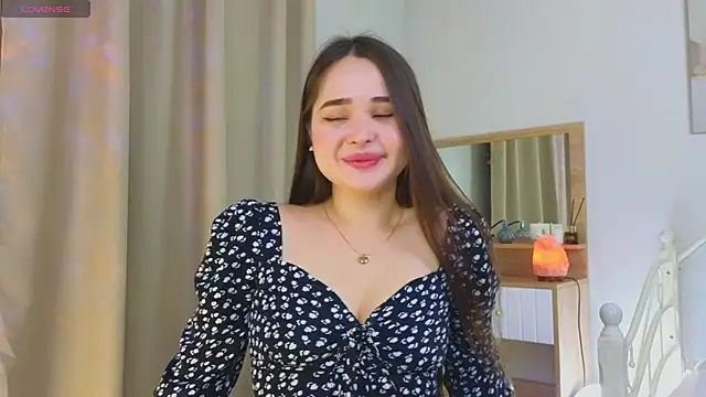 KateBleare online show from March 2025 03:30:02 PM