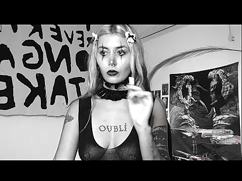 god x girl online show from November 2025 09:47:01 PM