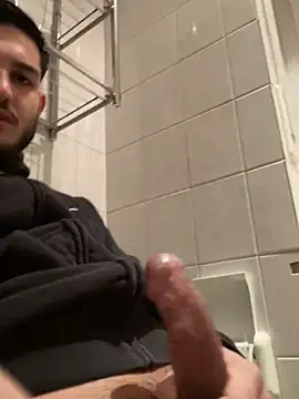 Furko 33 online show from December 2024 04:32:02 PM