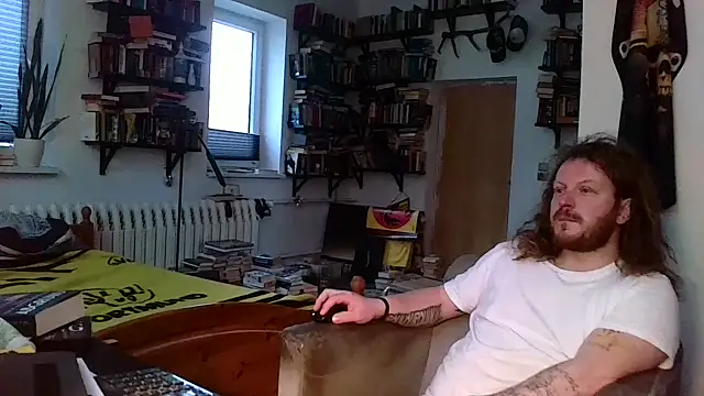 Snapshot of sunr1sa chatting on February 2026 07:13:01 AM sunr1sa online show from February 2026 07:13:01 AM