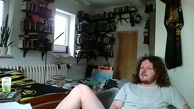 Snapshot of sunr1sa chatting on February 2026 07:05:02 AM sunr1sa online show from February 2026 07:05:02 AM