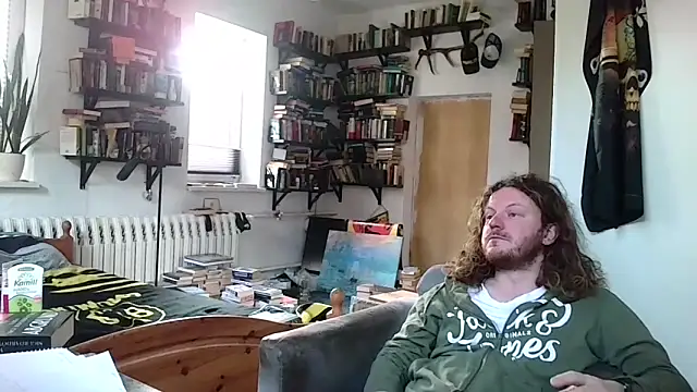 Snapshot of sunr1sa chatting on February 2026 02:07:01 PM sunr1sa online show from February 2026 02:07:01 PM