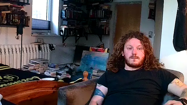 Snapshot of sunr1sa chatting on February 2026 06:03:01 AM sunr1sa online show from February 2026 06:03:01 AM