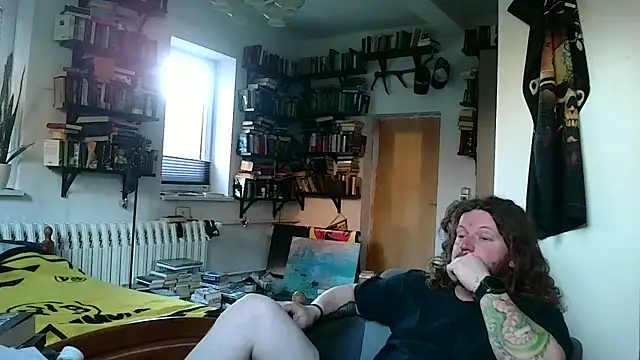 Snapshot of sunr1sa chatting on March 2026 04:25:01 PM sunr1sa online show from March 2026 04:25:01 PM