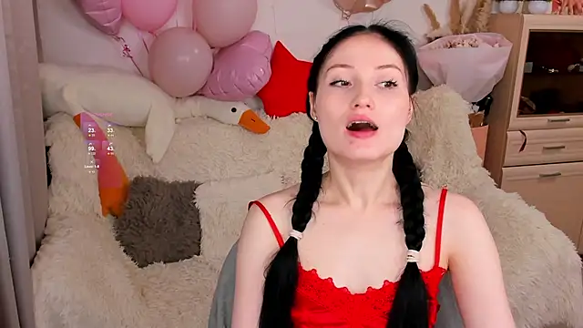 Snapshot of LisaMooore chatting on February 2026 07:39:02 PM LisaMooore online show from February 2026 07:39:02 PM