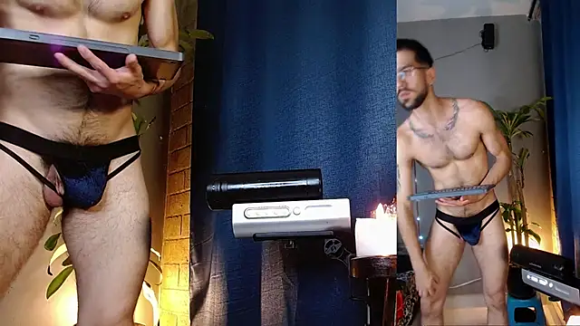 Snapshot of Mr_WhiteCock chatting on March 2025 11:57:02 PM Mr WhiteCock online show from March 2025 11:57:02 PM