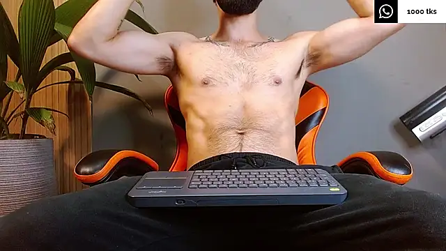 Snapshot of Mr_WhiteCock chatting on September 2025 12:00:02 AM Mr WhiteCock online show from September 2025 12:00:02 AM