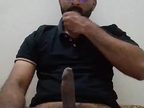 diloKaHacker online show from May 2026 11:15:01 AM
