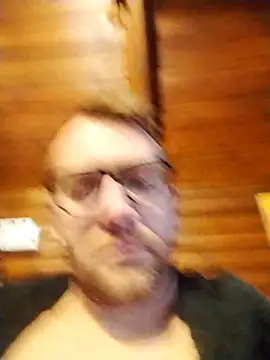 tomee83 online show from January 2026 06:37:02 AM