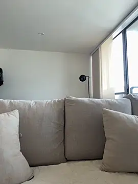 Rae Lil White online show from March 2026 09:21:01 PM