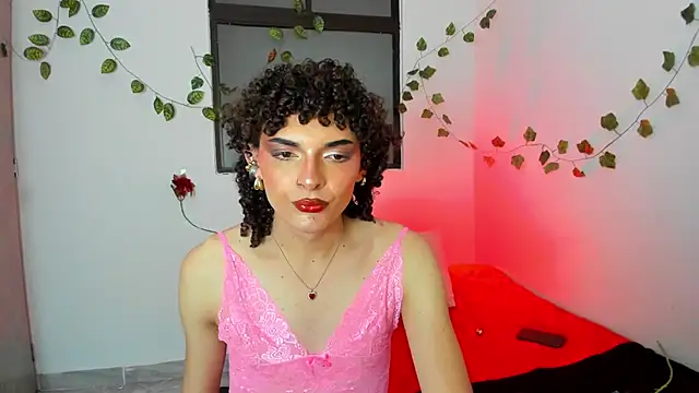 Snapshot of lucianromero chatting on March 2025 04:49:02 AM lucianromero online show from March 2025 04:49:02 AM