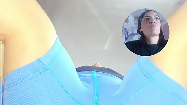 KatteMoss online show from October 2025 08:52:01 PM