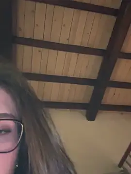 Snapshot of Its_Jade chatting on February 2025 09:59:02 PM Its Jade online show from February 2025 09:59:02 PM