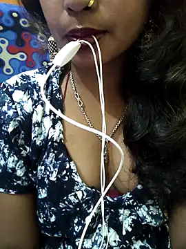 jasss-11 online show from December 2025 06:36:01 PM