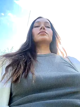 nicole111 online show from September 2025 09:53:02 AM