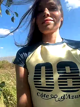 nicole111 online show from September 2025 09:32:02 AM