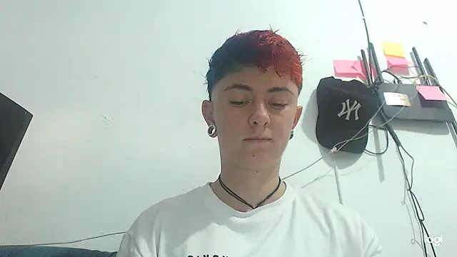 tomboyblue online show from January 2025 10:18:01 PM