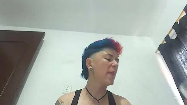 tomboyblue online show from January 2025 10:12:01 PM