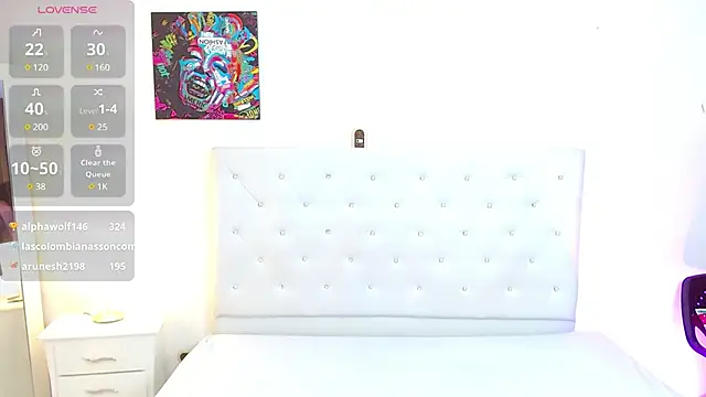 queenie star online show from January 2025 09:21:01 PM