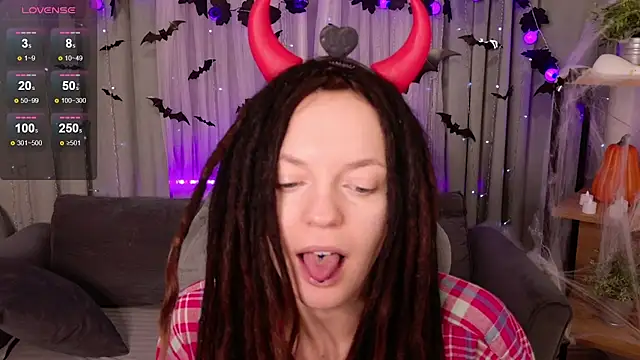 CoreyJane online show from October 2025 04:48:01 AM