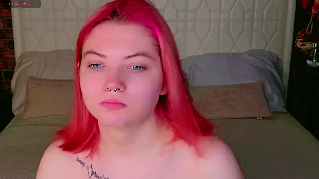 Lisa Adam online show from March 2025 04:04:01 AM