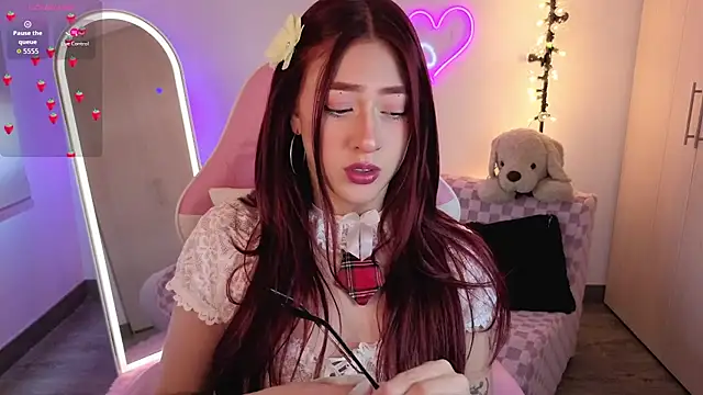 Snapshot of violet_ch chatting on February 2026 05:41:01 PM violet ch online show from February 2026 05:41:01 PM