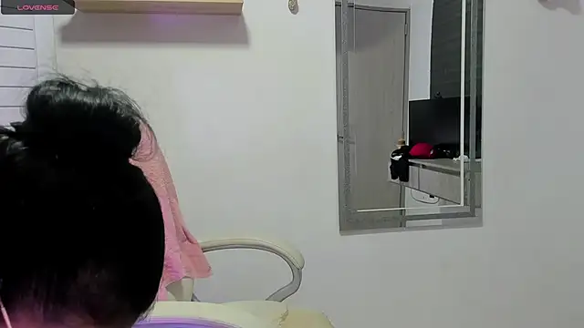 dahian carter online show from October 2025 01:12:02 PM