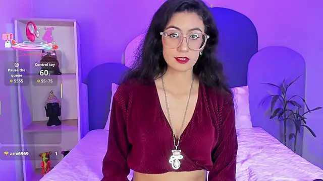 SophieGomez22 online show from September 2025 11:21:02 AM