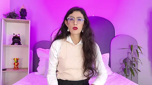 SophieGomez22 online show from April 2026 11:18:02 AM