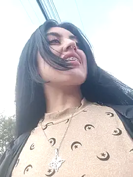 Mazikeen-- online show from December 2024 09:28:01 PM