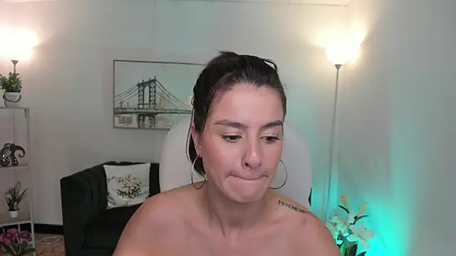 Ludovika mattson online show from December 2024 09:30:02 PM