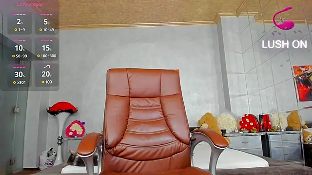 Russian Ava online show from January 2025 07:08:02 AM