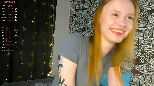 TaraSims online show from January 2025 07:42:02 AM