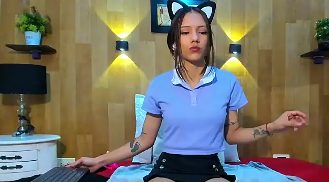 marianaa90 online show from January 2025 04:10:01 PM