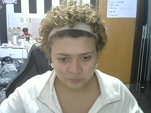 Snapshot of RuthBunny chatting on June 2026 02:06:02 PM RuthBunny online show from June 2026 02:06:02 PM