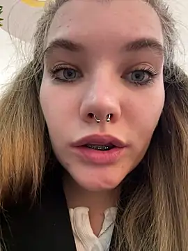 Holy Tereza online show from March 2025 06:22:02 PM