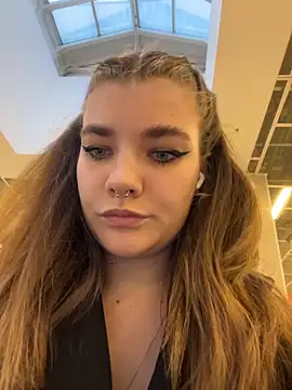 Holy Tereza online show from March 2026 03:12:01 PM