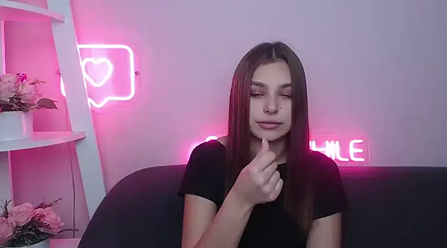 MilanaAngelAs online show from February 2025 05:40:01 AM